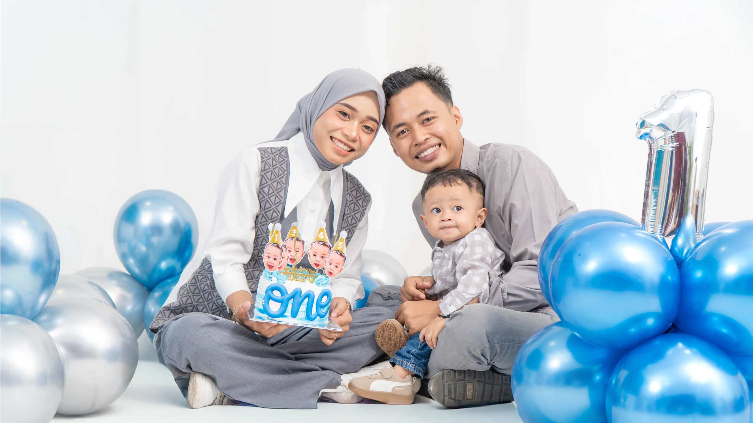 Birthday Photoshoot Sudut Rumah Studio